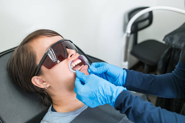 Best Emergency Tooth Extraction in Heritage Pines, FL